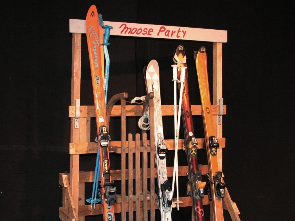 verhuur houten ski rek rack huren