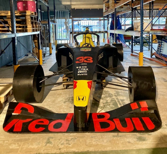 Verhuur raceauto F1 Max Verstappen Abu Dhabi huren